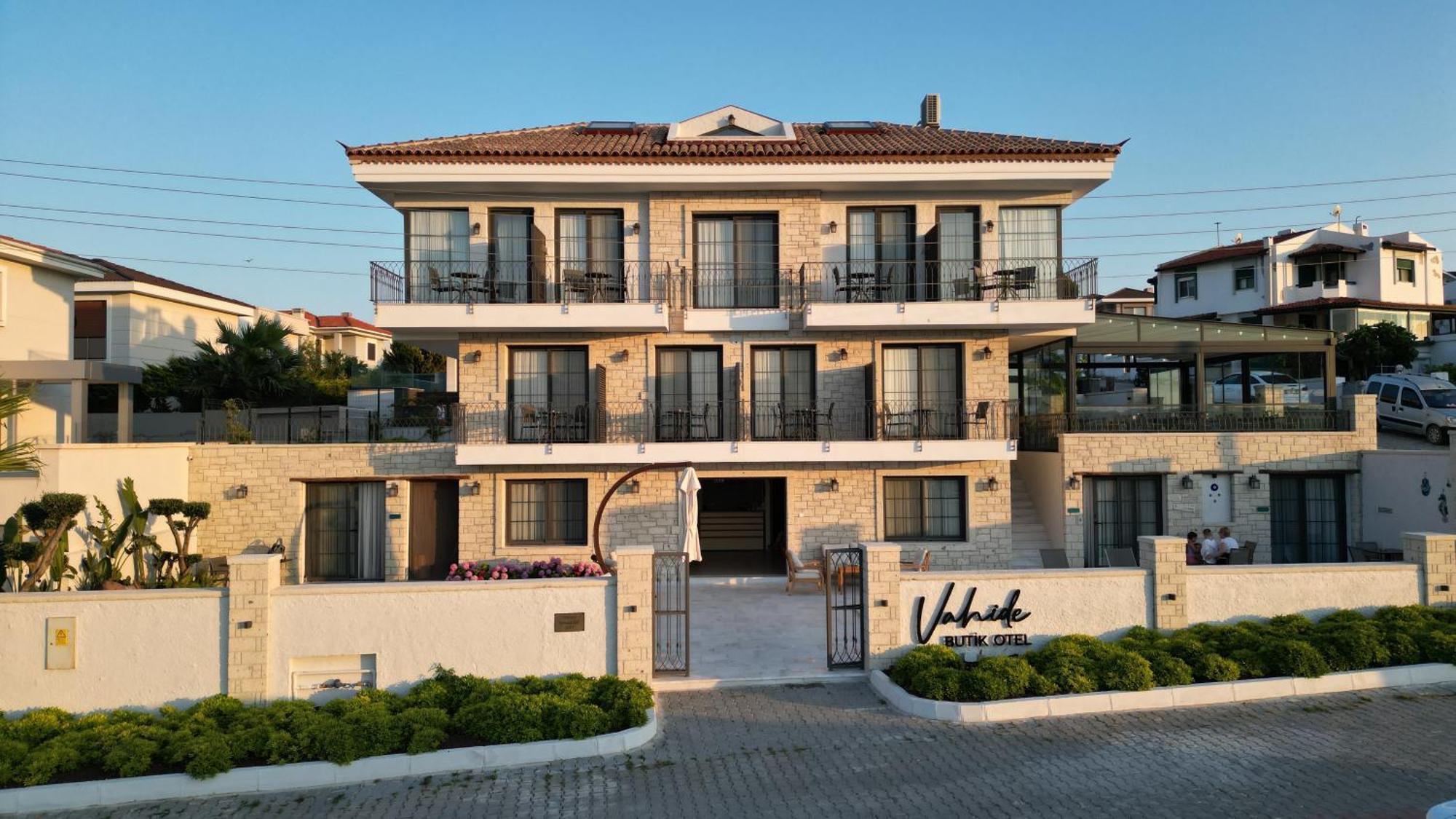 Hotel Vahide Dalyan Çeşme Exterior foto